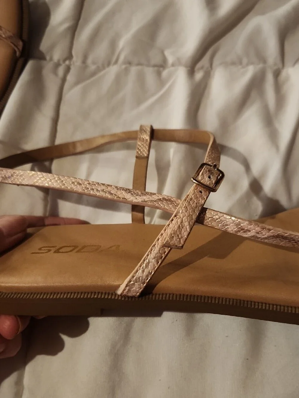 Soda tan strap